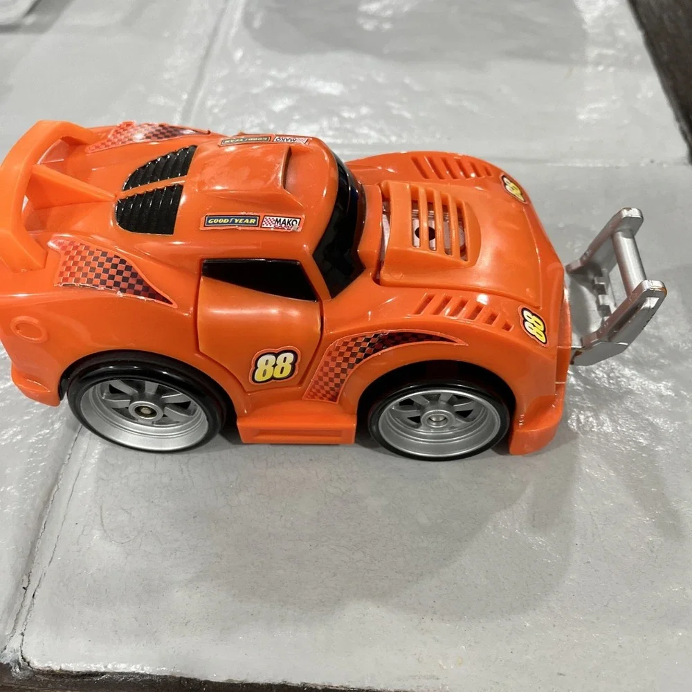 Mattel 2007 Fisher Price Shake N Go Rally Race Crash Ups Purple Orange Car 88#33